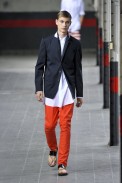 desfile-driesvannoten-paris-men-verao2012-112