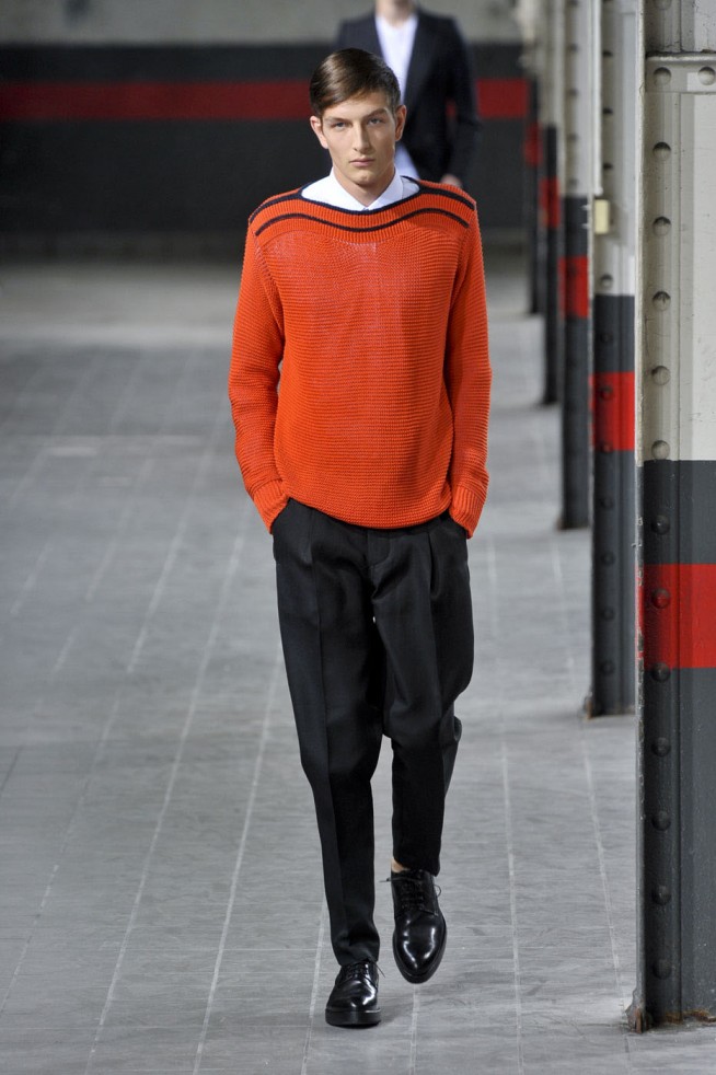desfile-driesvannoten-paris-men-verao2012-114