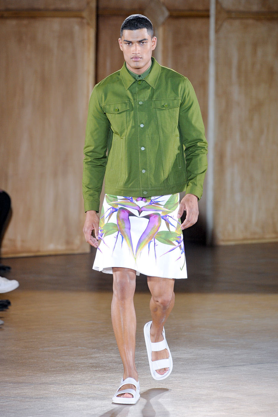 desfile-givenchy-paris-men-verao2012-101