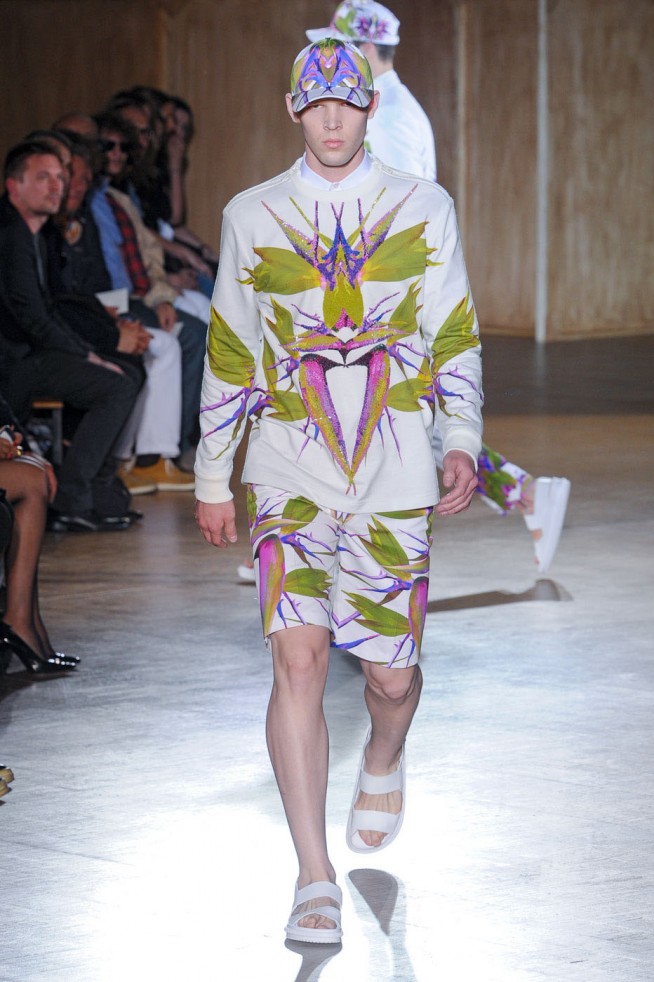 desfile-givenchy-paris-men-verao2012-106