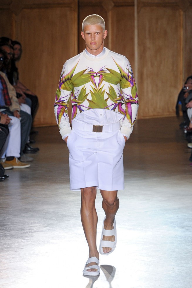 desfile-givenchy-paris-men-verao2012-107