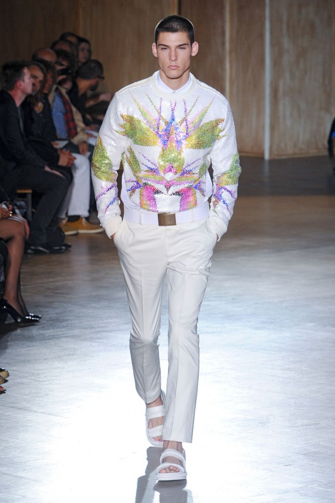 desfile-givenchy-paris-men-verao2012-108