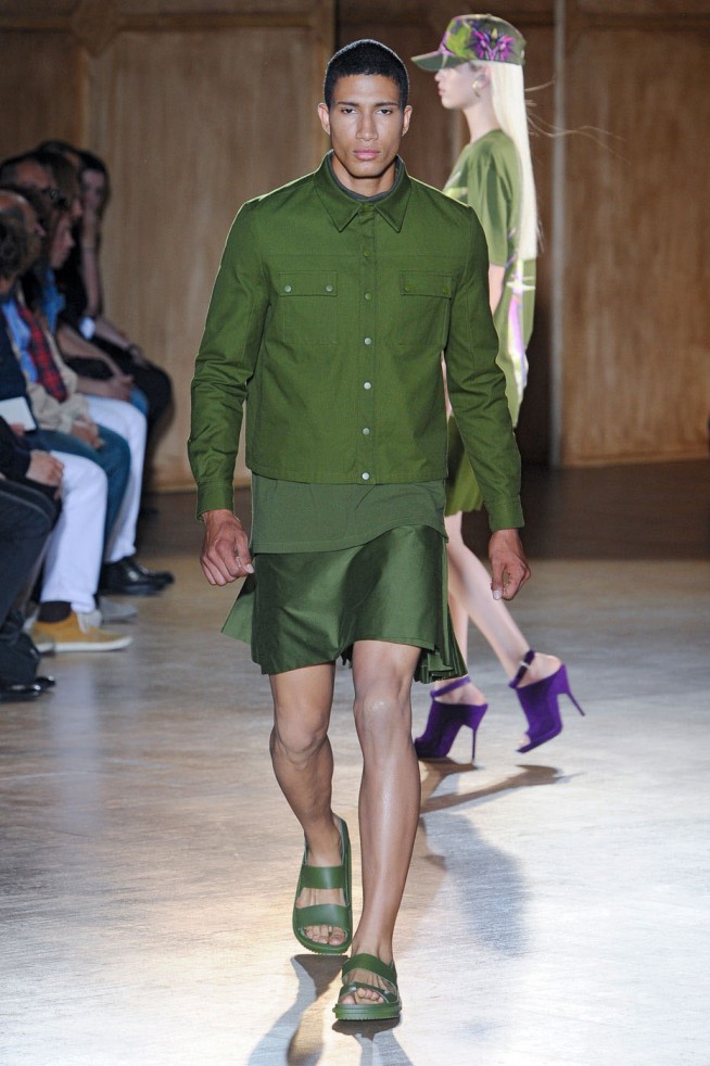 desfile-givenchy-paris-men-verao2012-120