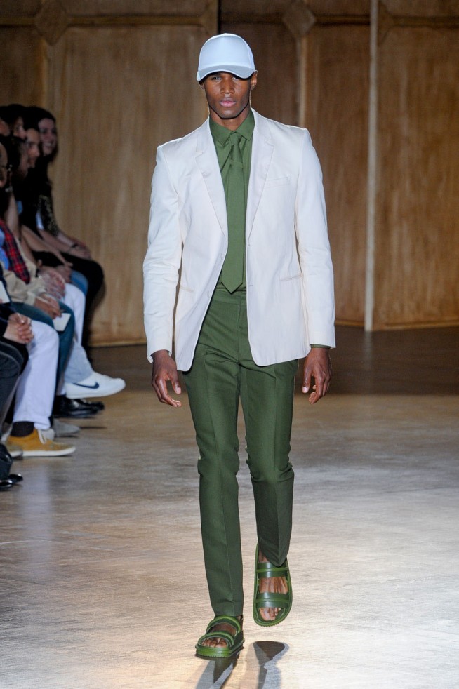 desfile-givenchy-paris-men-verao2012-128