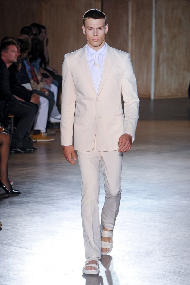 desfile-givenchy-paris-men-verao2012-129