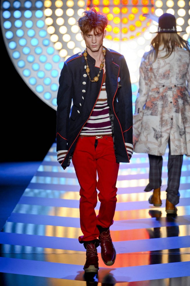 desfile-jgalliano-paris-men-verao2012-105