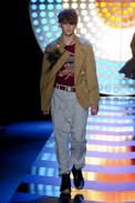 desfile-jgalliano-paris-men-verao2012-109