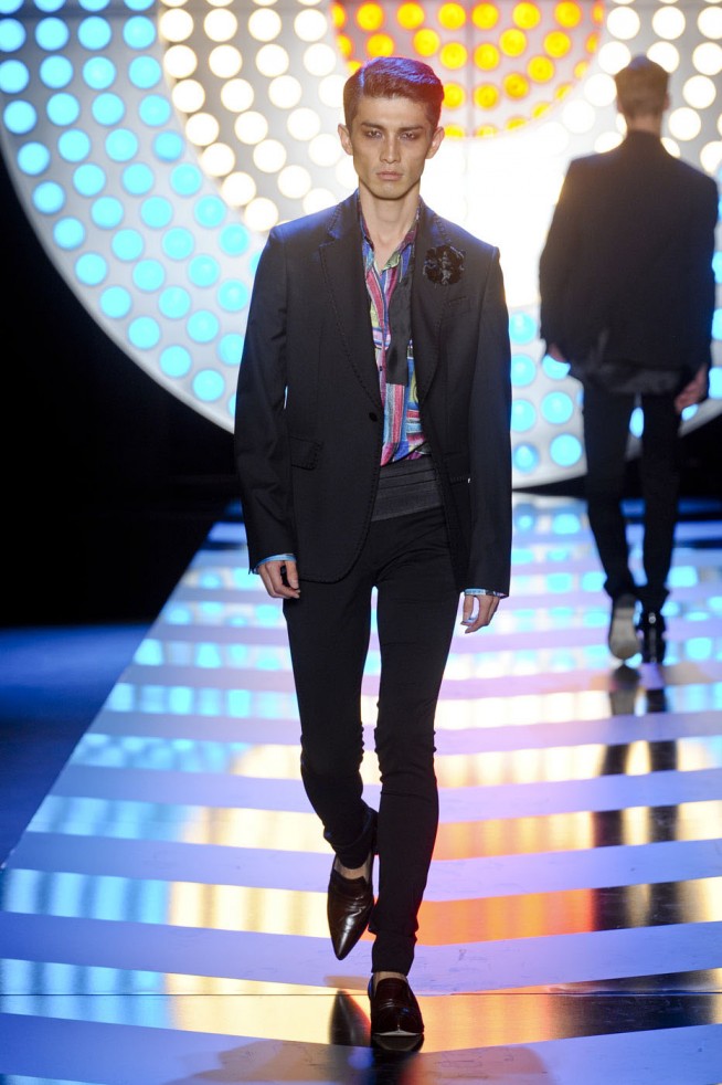 desfile-jgalliano-paris-men-verao2012-130
