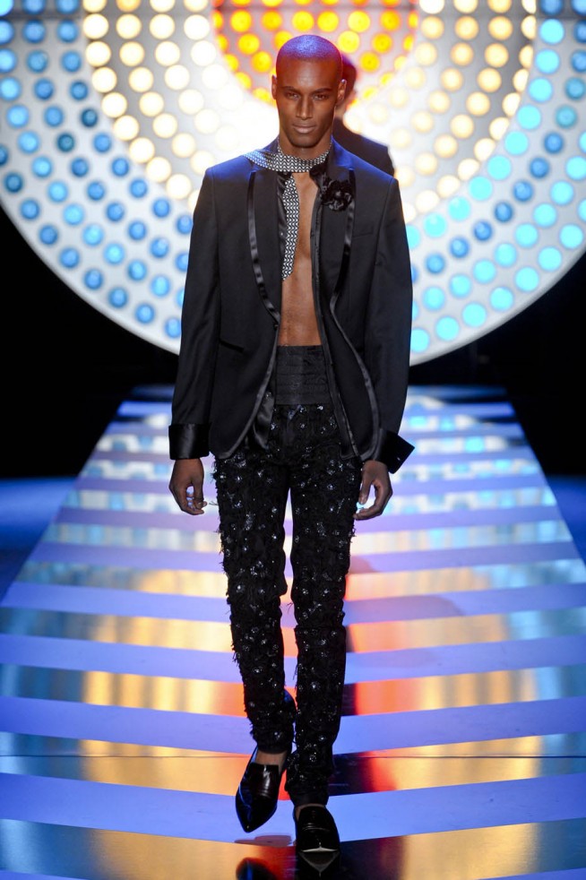 desfile-jgalliano-paris-men-verao2012-131
