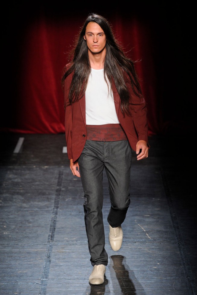 desfile-margiela-paris-men-verao2012-110