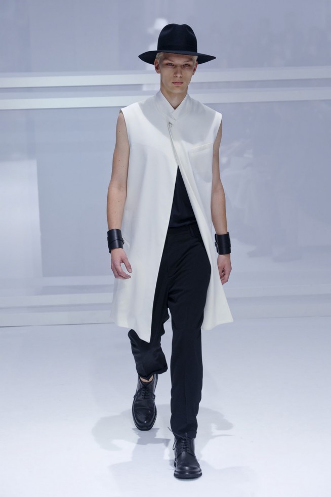 desfile-dior-paris-men-verao2012-111