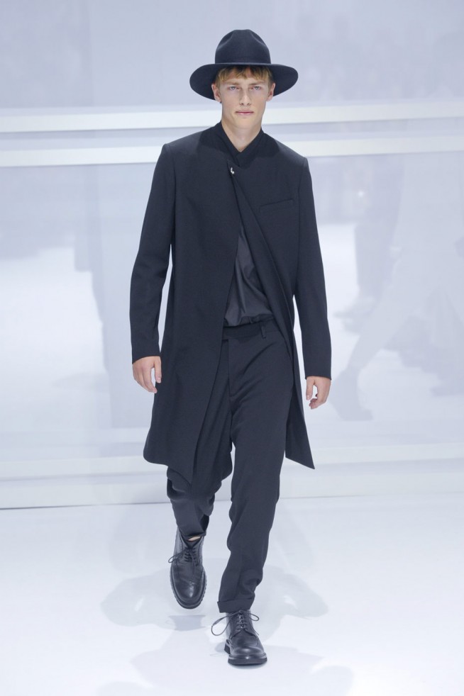 desfile-dior-paris-men-verao2012-142