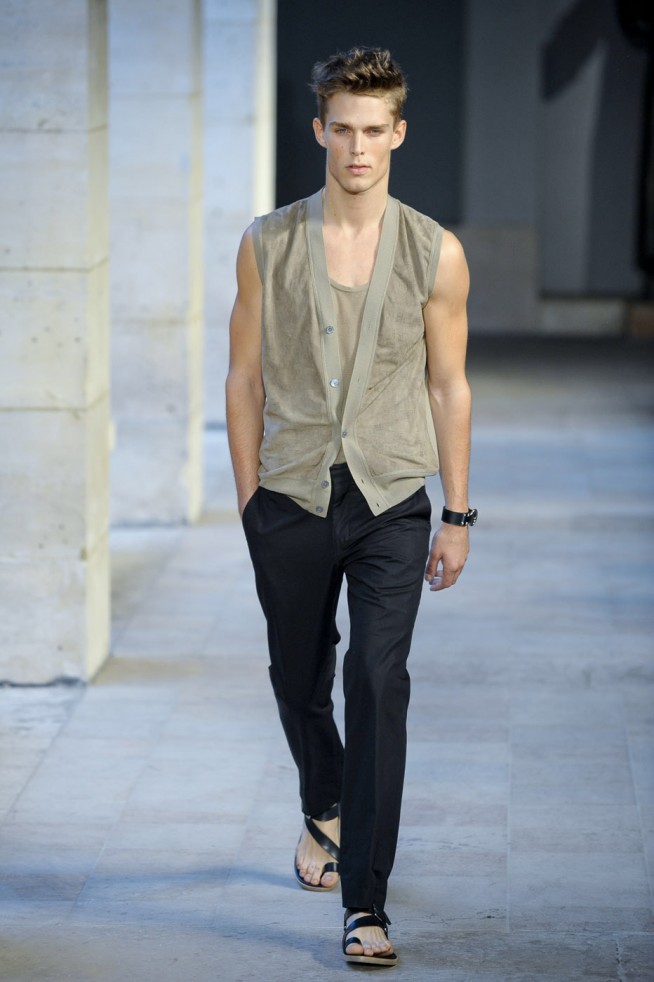 desfile-hermes-paris-men-verao2012-134