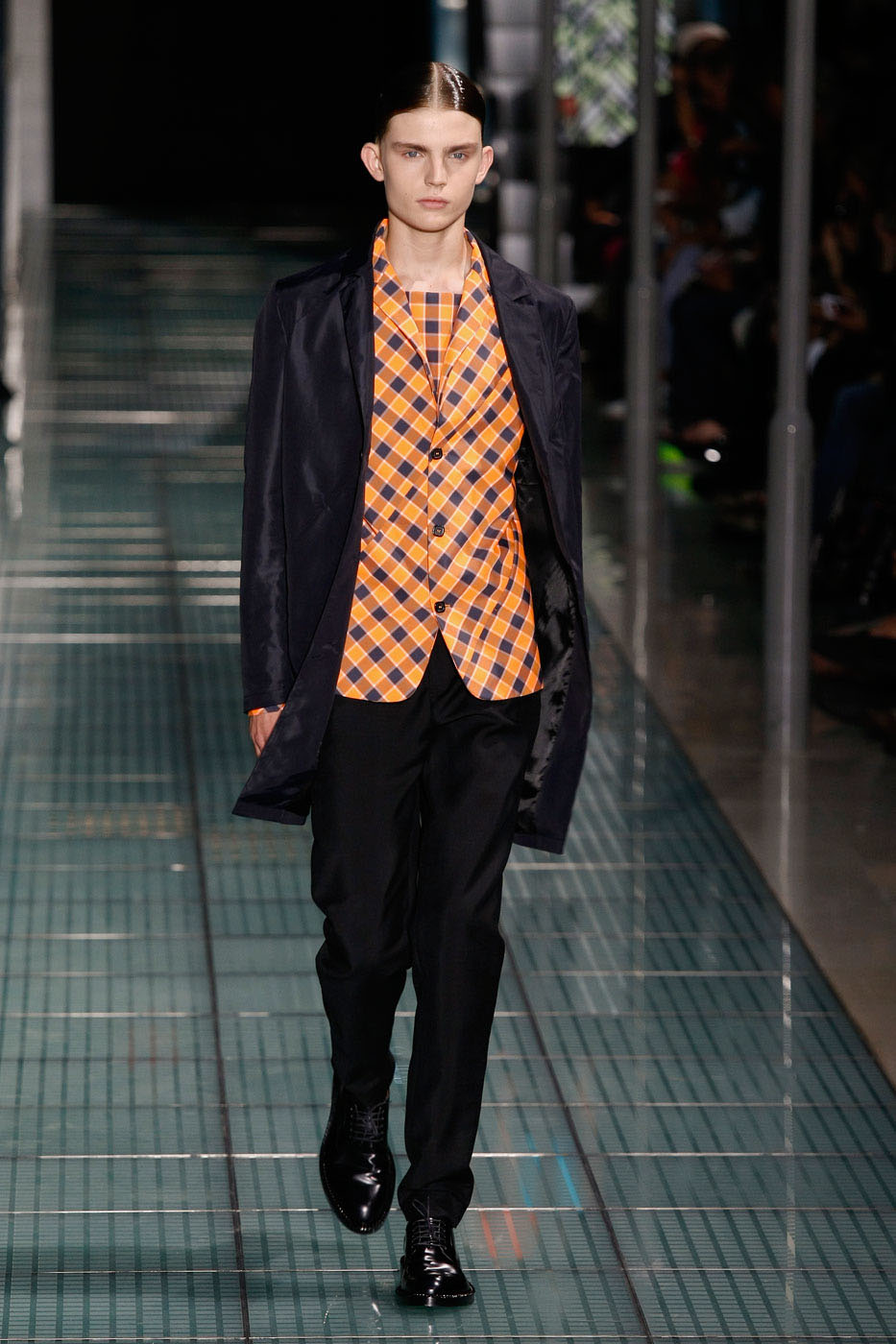 desfile-rafsimons-paris-men-verao2012-101