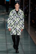 desfile-rafsimons-paris-men-verao2012-102