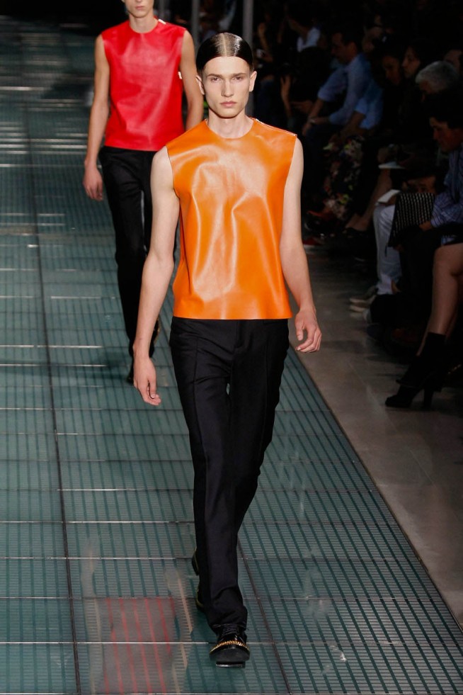 desfile-rafsimons-paris-men-verao2012-104