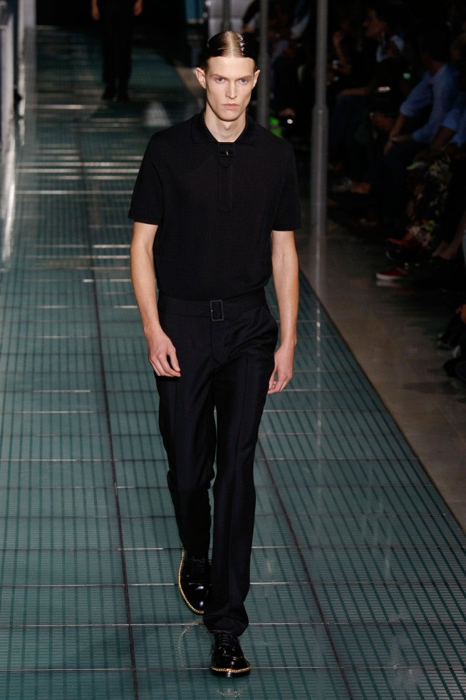 desfile-rafsimons-paris-men-verao2012-106