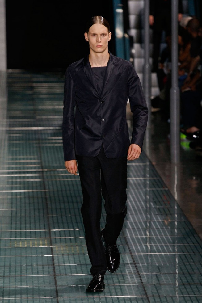 desfile-rafsimons-paris-men-verao2012-112