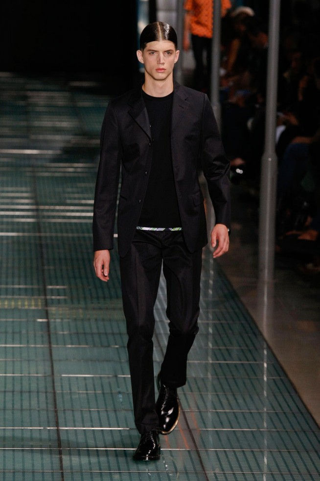desfile-rafsimons-paris-men-verao2012-132