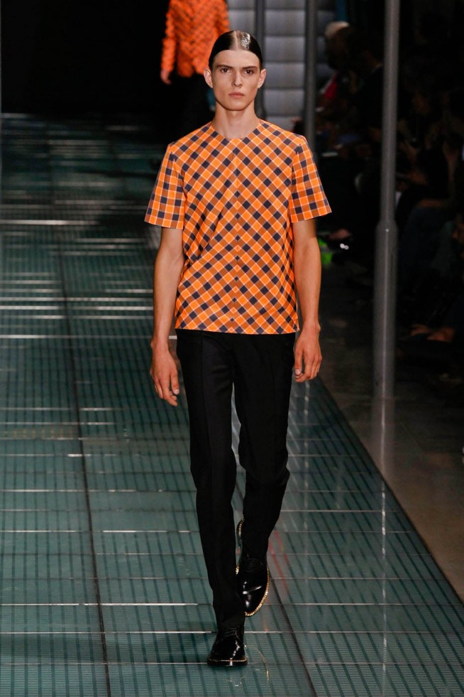 desfile-rafsimons-paris-men-verao2012-133