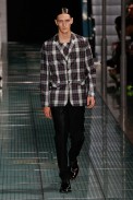 desfile-rafsimons-paris-men-verao2012-138
