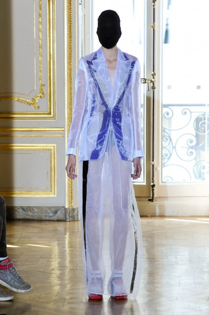 desfile-martinmargiela-parishc-verao2012-101