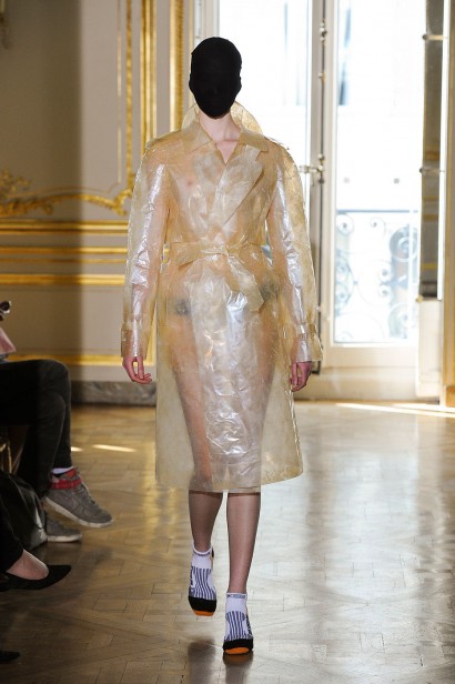 desfile-martinmargiela-parishc-verao2012-107