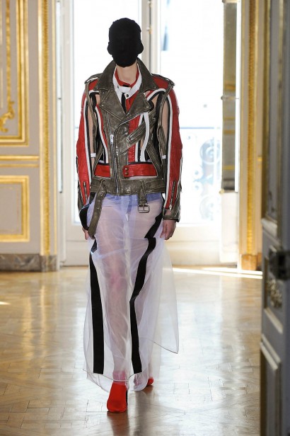 desfile-martinmargiela-parishc-verao2012-113