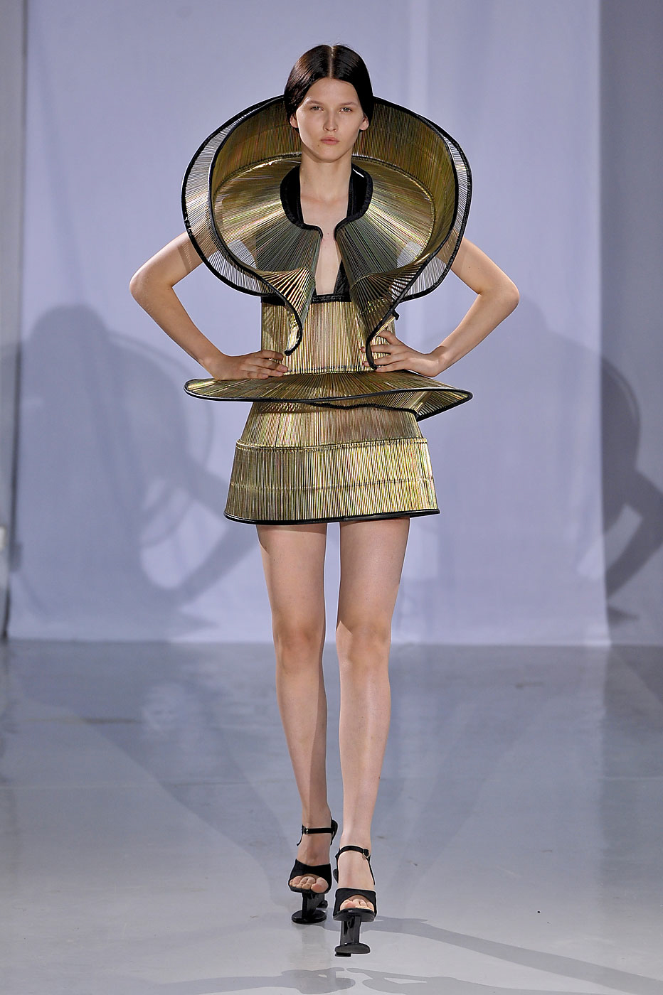 desfile-irisvanherpen-paris-inverno2012hc-101