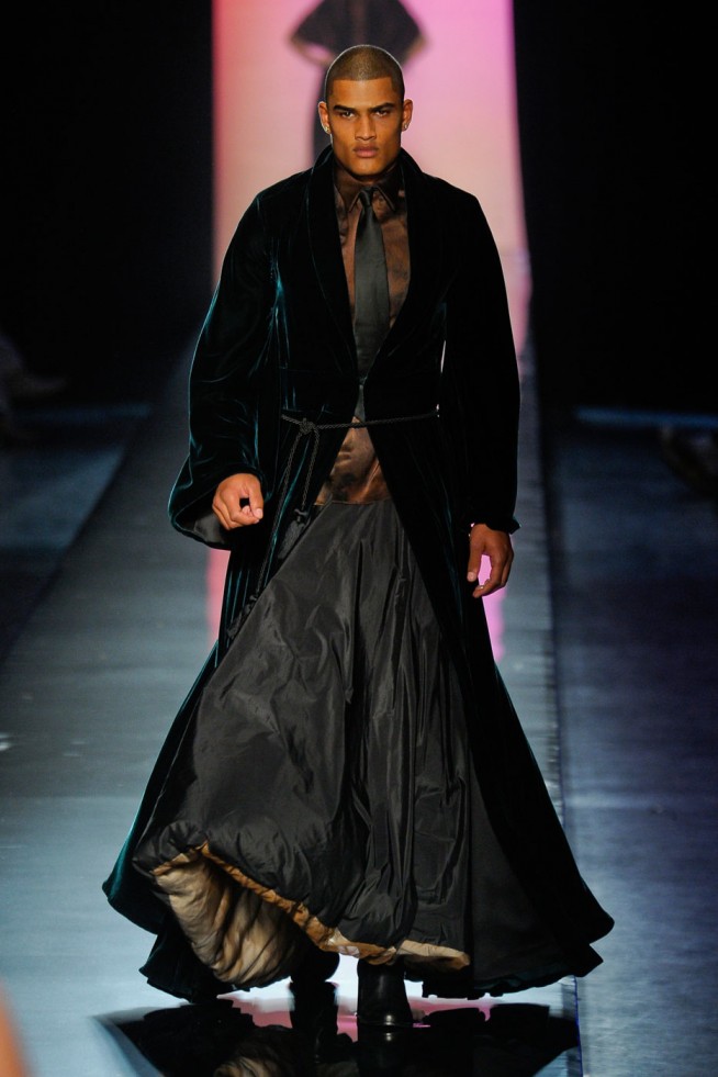 desfile-jpgaultier-paris-inverno2012hc-139