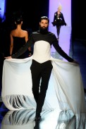 desfile-jpgaultier-paris-inverno2012hc-151