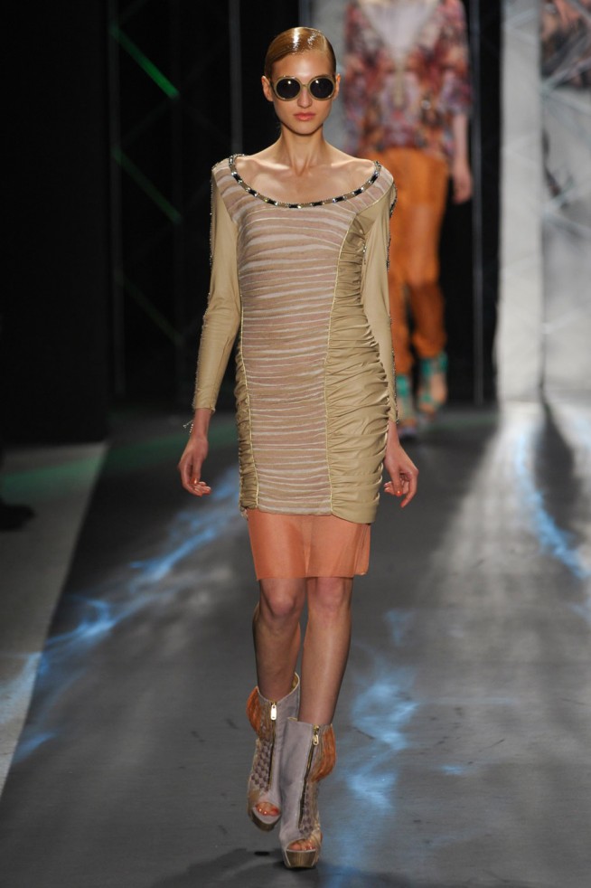 desfile-barcelona-verao2012rtw-nova-york-138