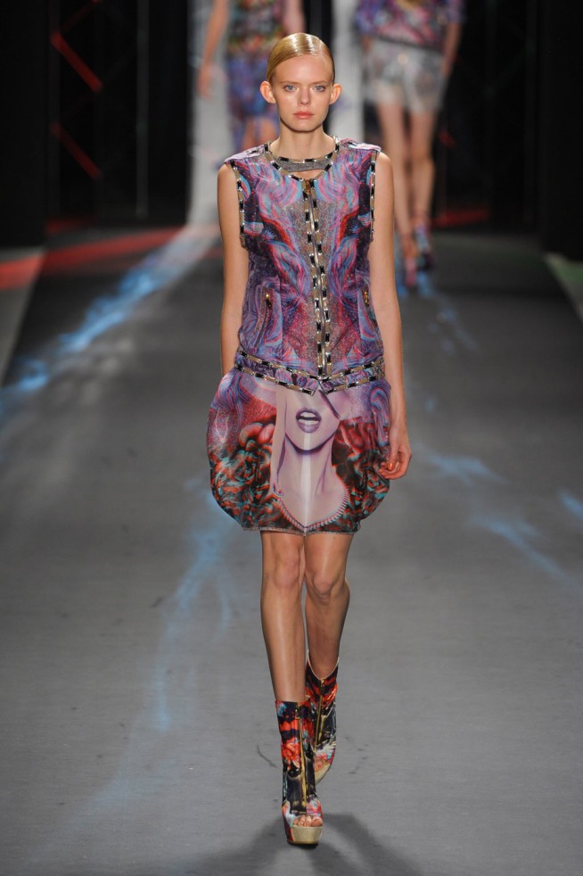 desfile-barcelona-verao2012rtw-nova-york-173