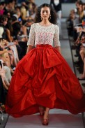desfile-oscar-de-la-renta-verao2012rtw-nova-york-103