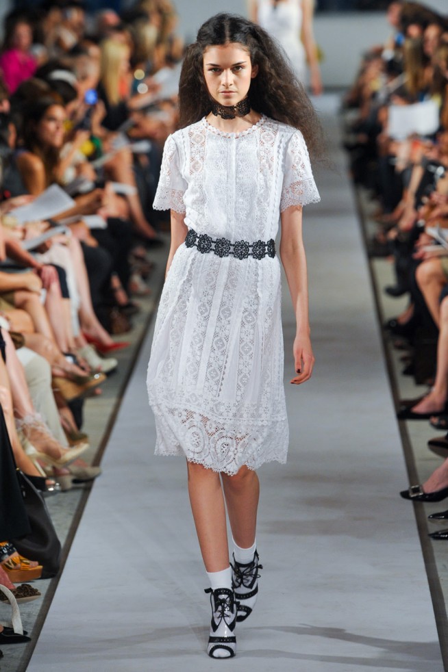 desfile-oscar-de-la-renta-verao2012rtw-nova-york-108