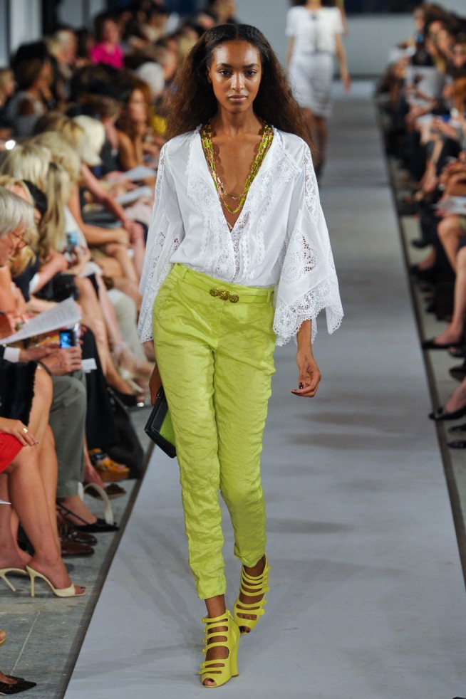 desfile-oscar-de-la-renta-verao2012rtw-nova-york-111