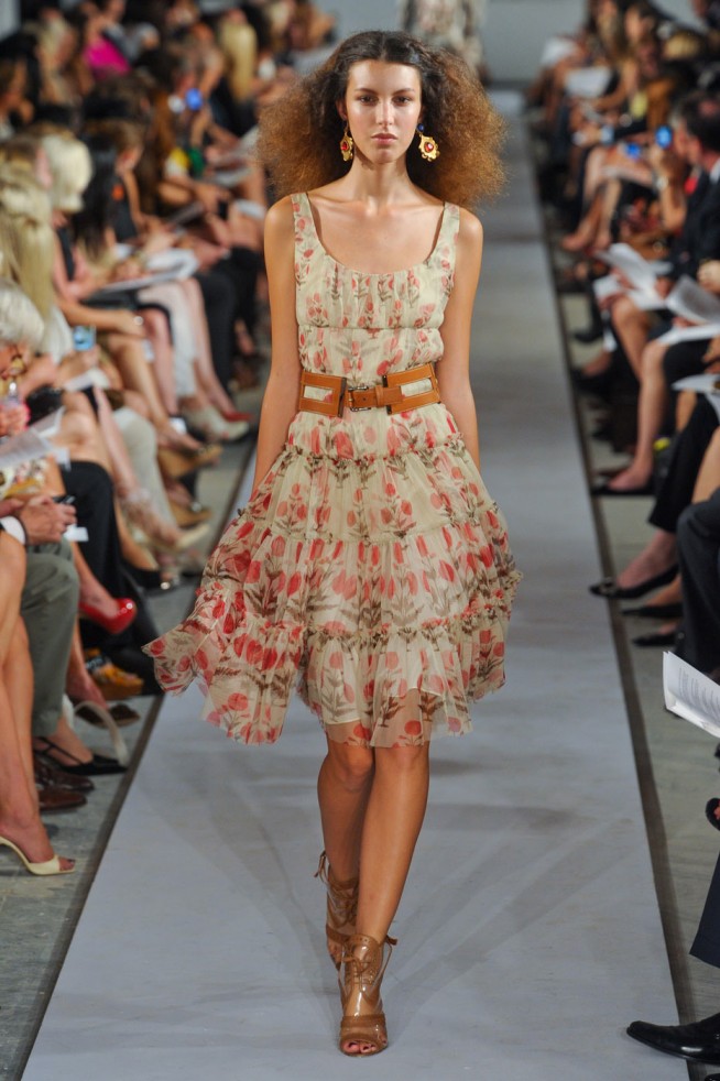 desfile-oscar-de-la-renta-verao2012rtw-nova-york-129