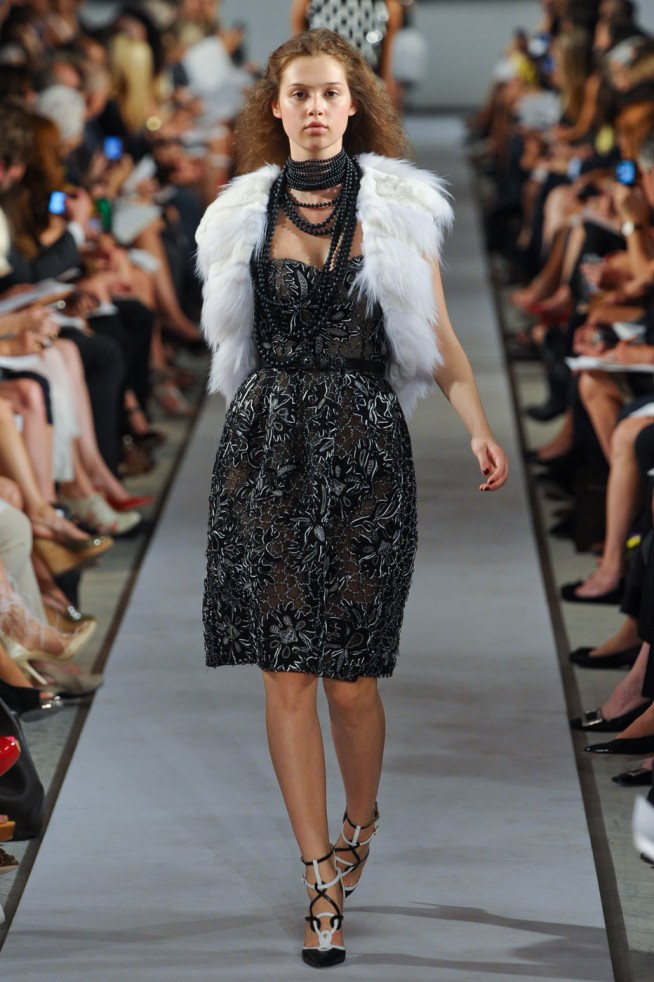 desfile-oscar-de-la-renta-verao2012rtw-nova-york-139