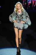 desfile-anna-sui-verao2012rtw-nova-york-113