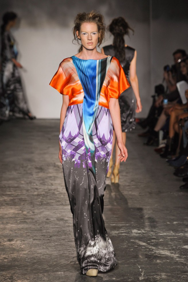 desfile-basso-brooke-londres-verao2012rtw-136