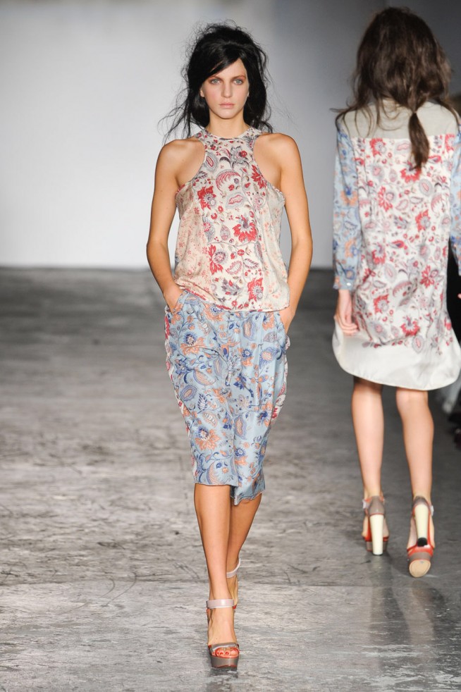 desfile-clements-ribeiro-londres-verao2012rtw-102