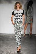 desfile-clements-ribeiro-londres-verao2012rtw-123
