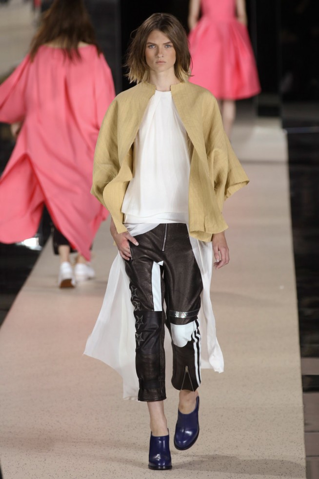 desfile-acne-verao2012rtw-131