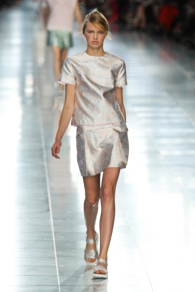 desfile-christopher-kane-londres-verao2012rtw-100