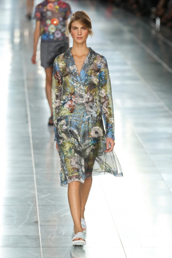 desfile-christopher-kane-londres-verao2012rtw-119
