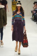 desfile-burberry-londres-verao2012rtw-108