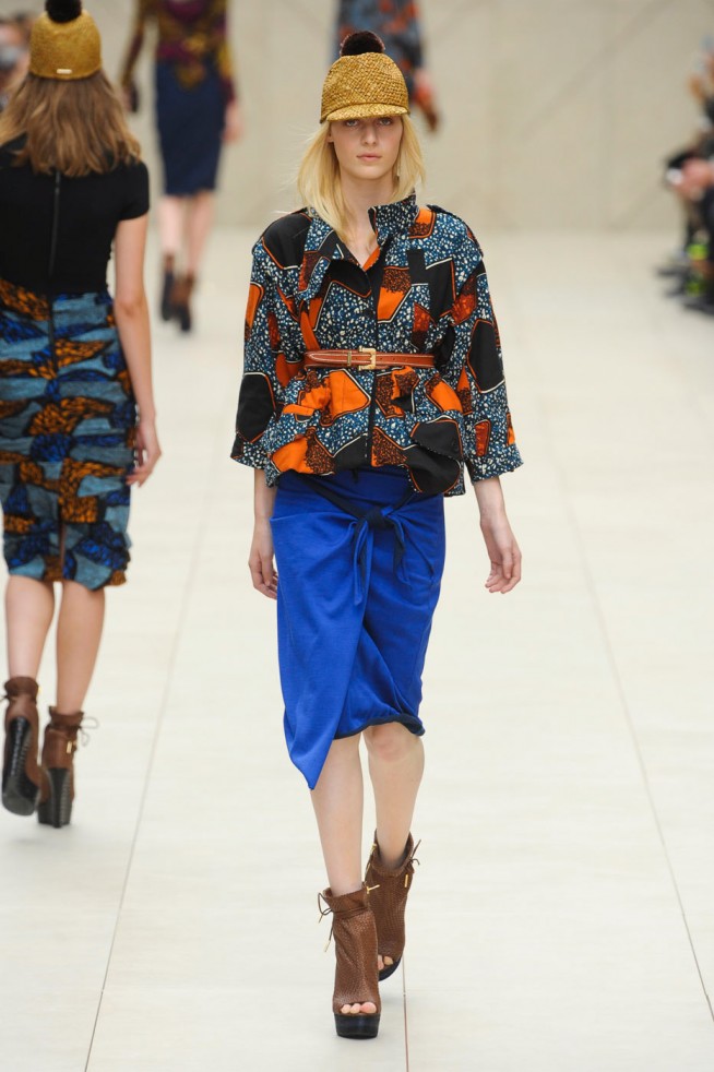 desfile-burberry-londres-verao2012rtw-121
