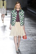 desfile-prada-milao-verao2012rtw-103