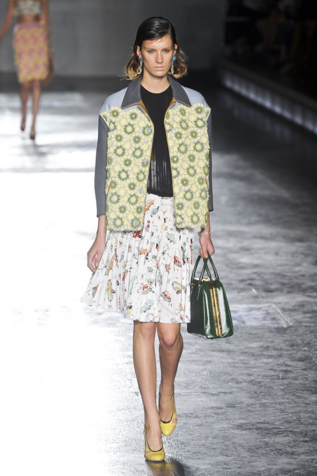 desfile-prada-milao-verao2012rtw-104