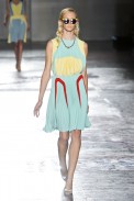 desfile-prada-milao-verao2012rtw-121